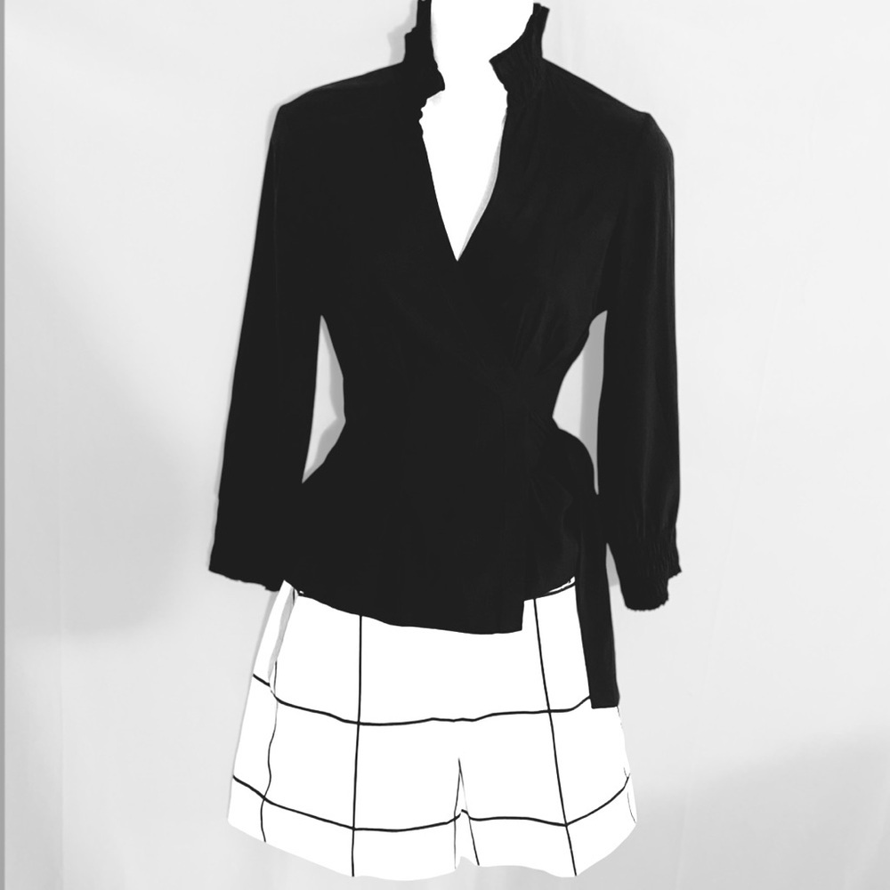 Escada Windowpane Patterned Shorts